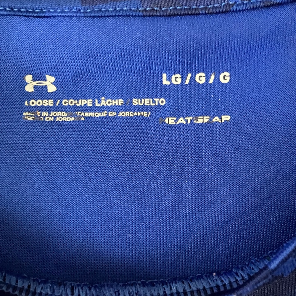 Under Armour T-Shirt, Sz. L, Royal Blue//Dark Blue Camo Abstract Print - Picture 5 of 6